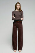 Hey Joanie Slope Curve Jeans HJ039 featuring a high-waisted design, slim fit, and classic denim wash on a model.