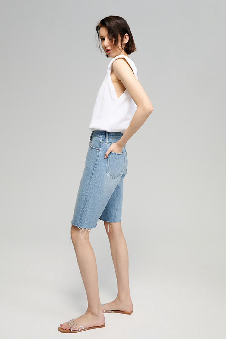 Hey Joanie Coastal Breeze 90's Bermuda Shorts in light blue, featuring a relaxed fit and vintage-inspired design.