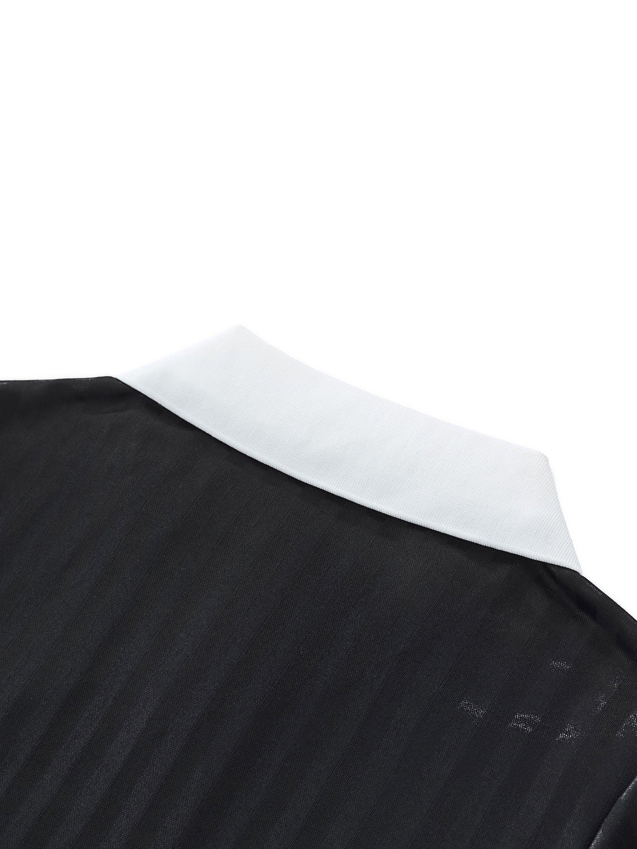 ODMPOD contrast collar striped cropped jersey showing a stylish knit fabric with bold horizontal stripes and a fitted silhouette.