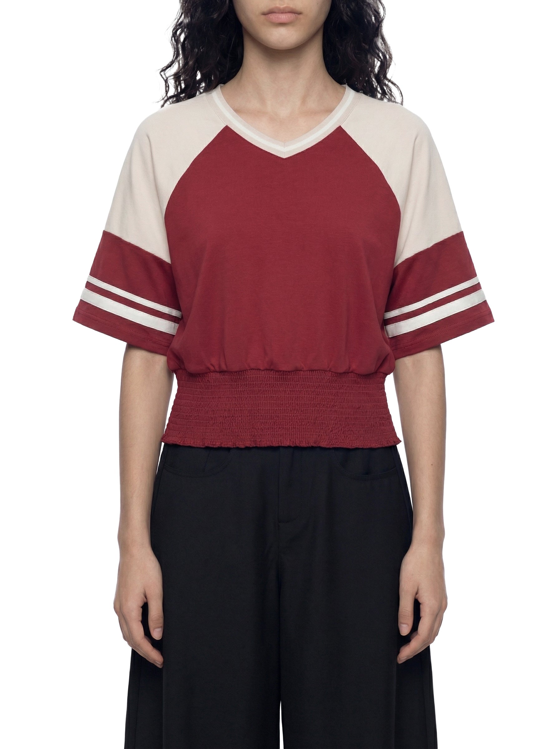 ODMPOD color block ruched T-shirt featuring a stylish design with ruching detail on the front, casual and trendy for everyday wear.